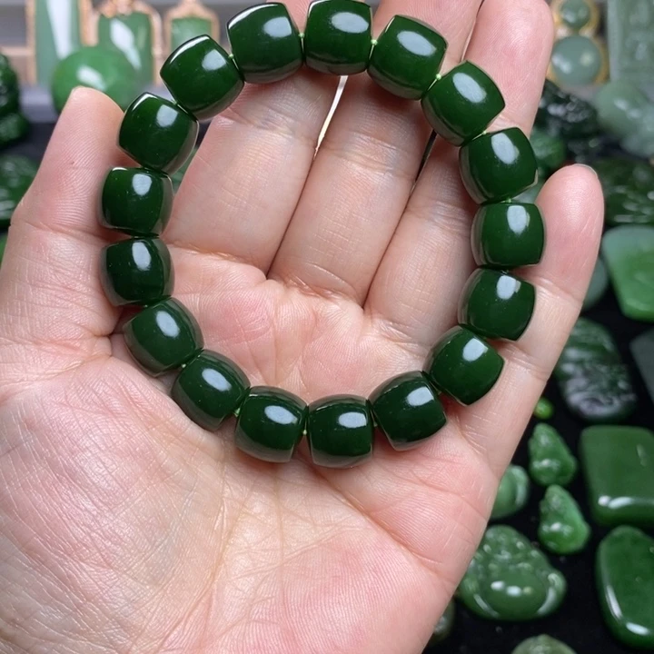 和田玉（碧玉）未镶嵌手链