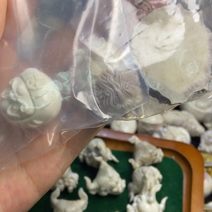 醉***希配饰鹿角雕刻一个出