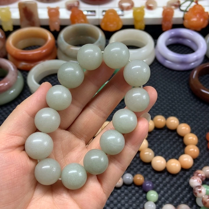 石英质玉未镶嵌手链