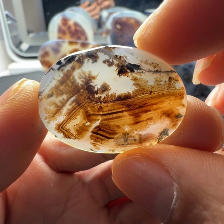 未镶嵌玛瑙/玉髓珠宝奇石