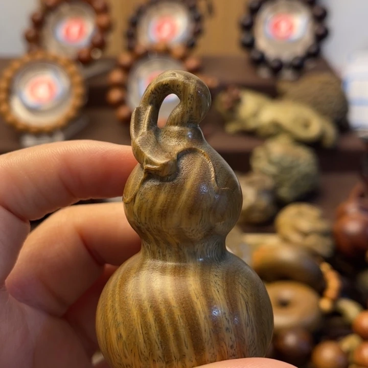 维腊木（绿檀）凌*翅