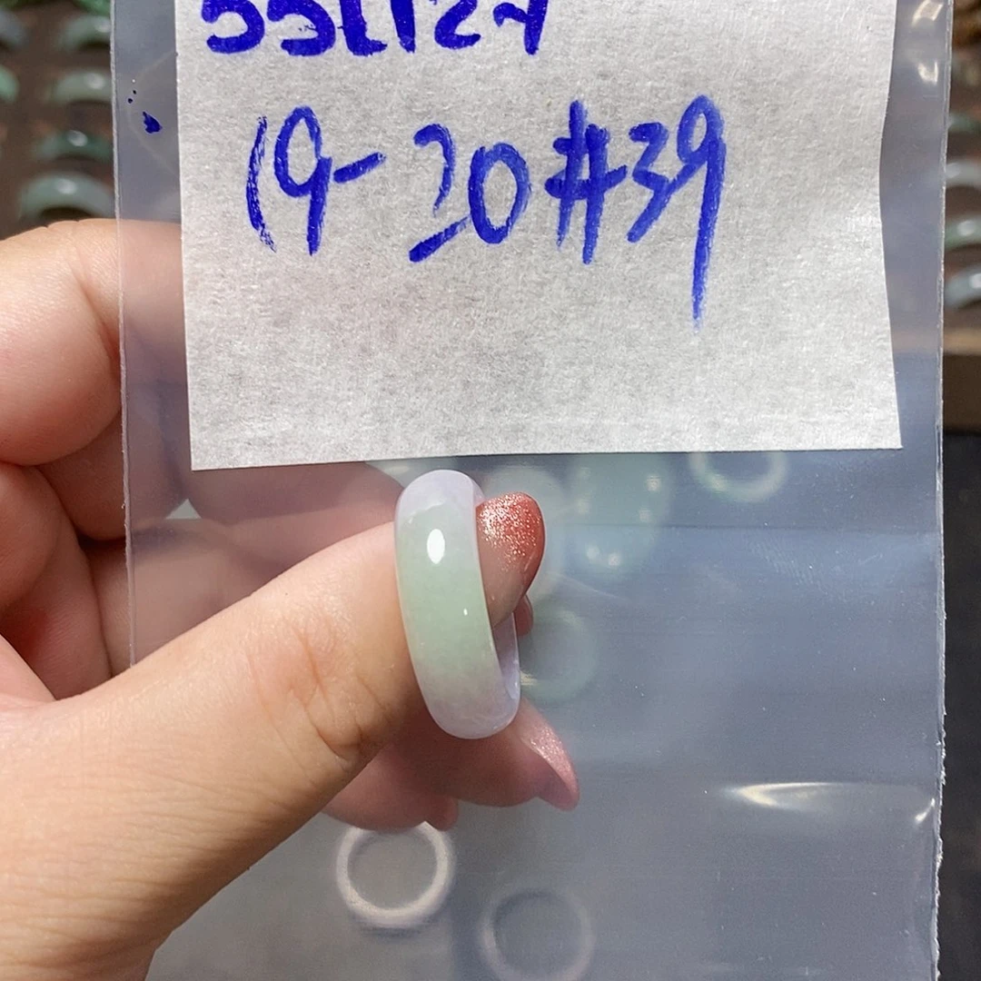 未镶嵌定制翡翠翡翠