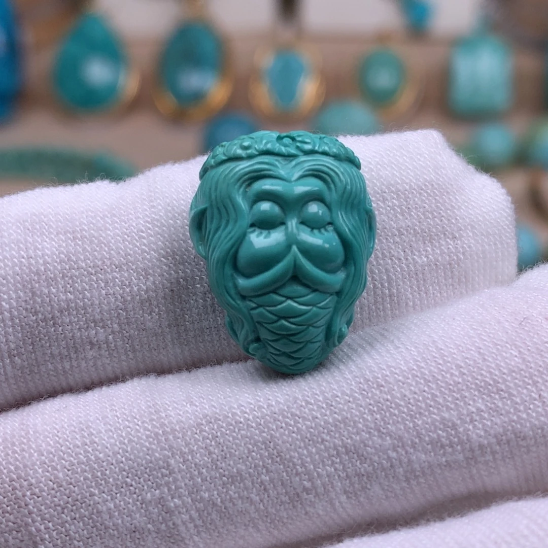 绿松石未镶嵌珠宝奇石