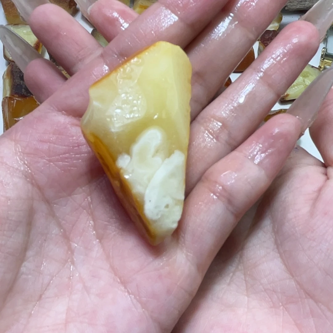 定制琥珀天然原矿