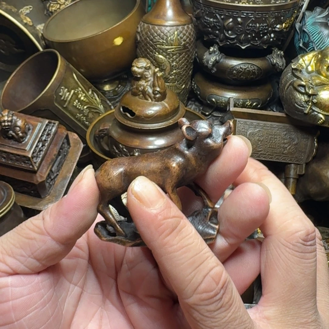 铜器摆件收收藏藏