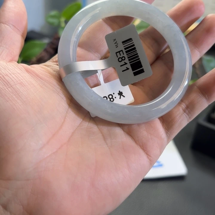 翡翠未镶嵌手镯手镯