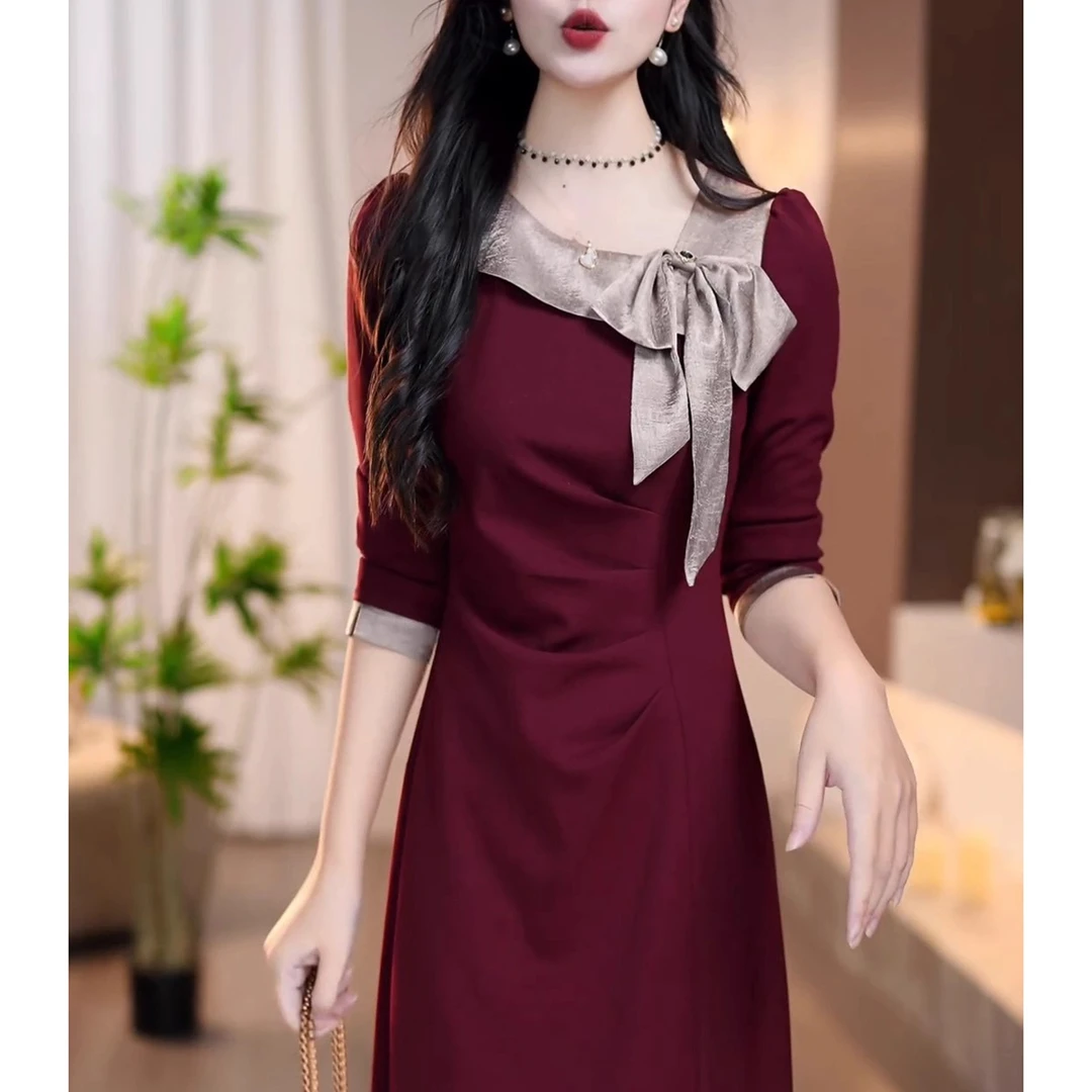 秋季新款时尚气质优雅显瘦长袖裙子法式洋气开叉复古中长连衣裙女