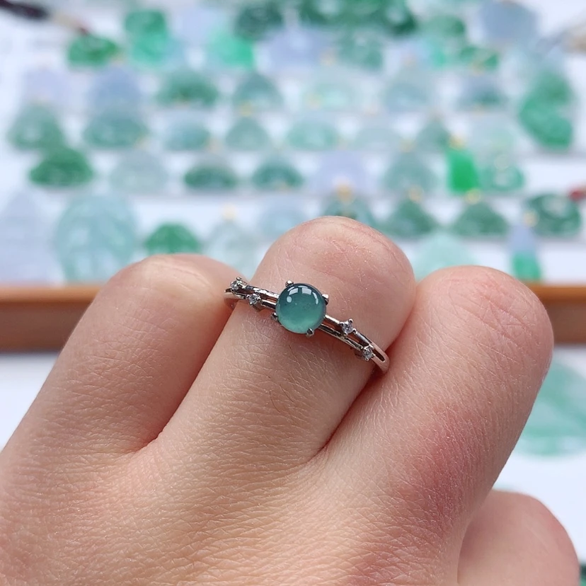 【闪购商品】翡翠吊坠(不含链)银S925镶嵌