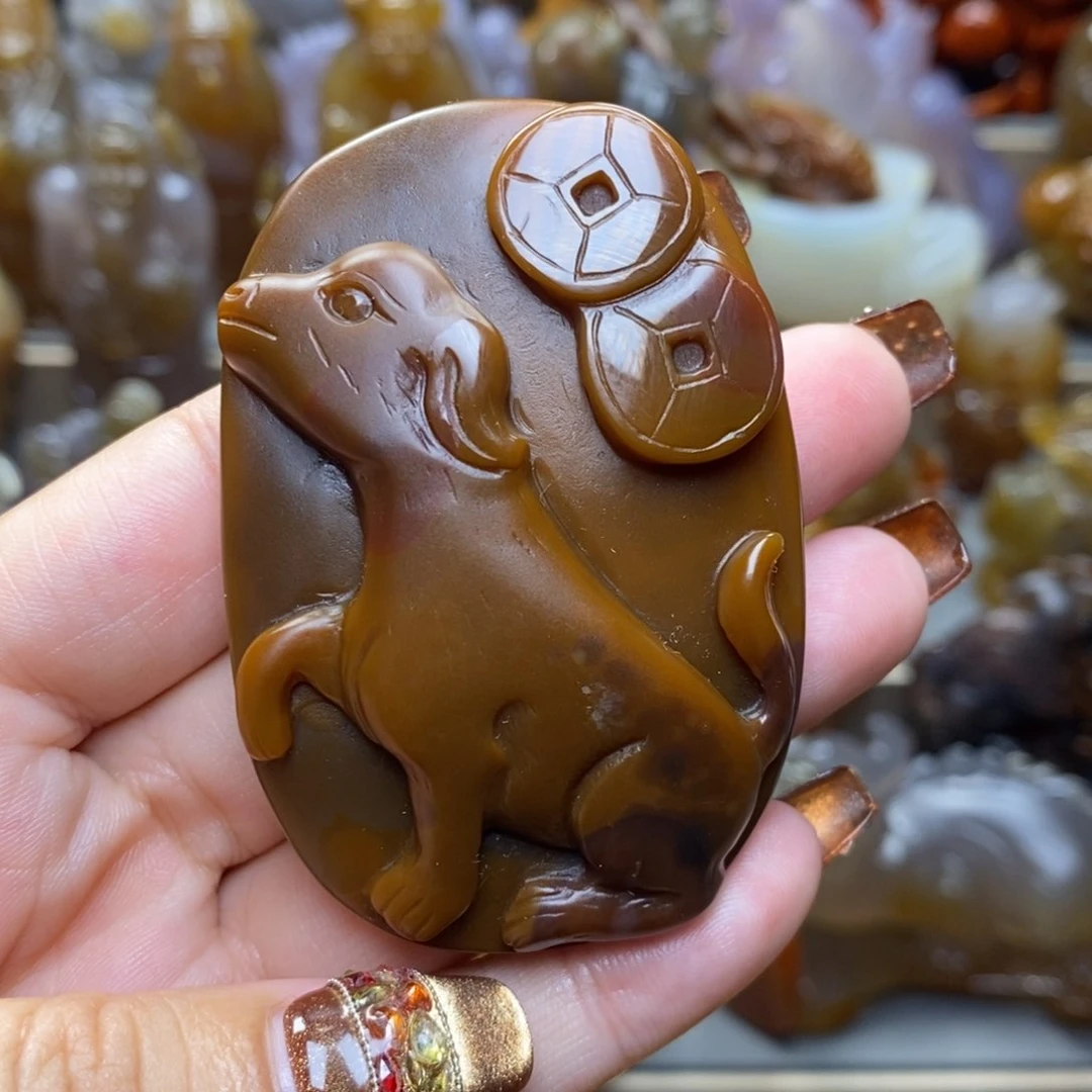 玛瑙/玉髓挂件（微瑕）未镶嵌