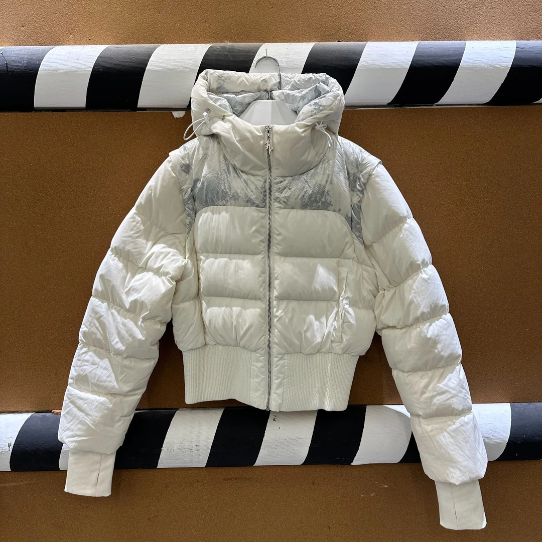 JELLYLIN 修身印花女款连帽外套CRDY42827