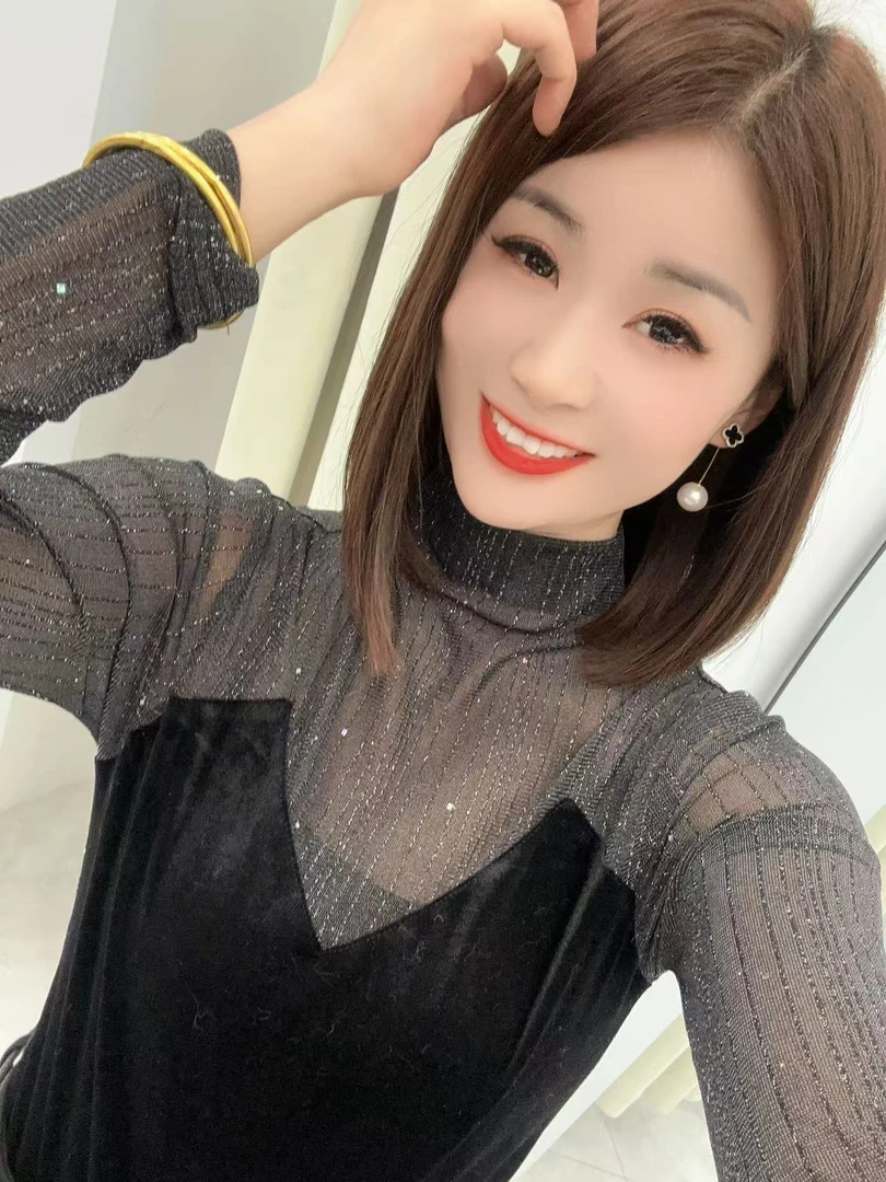 雪琴小屋洋气亮晶晶网纱丝绒打底衫