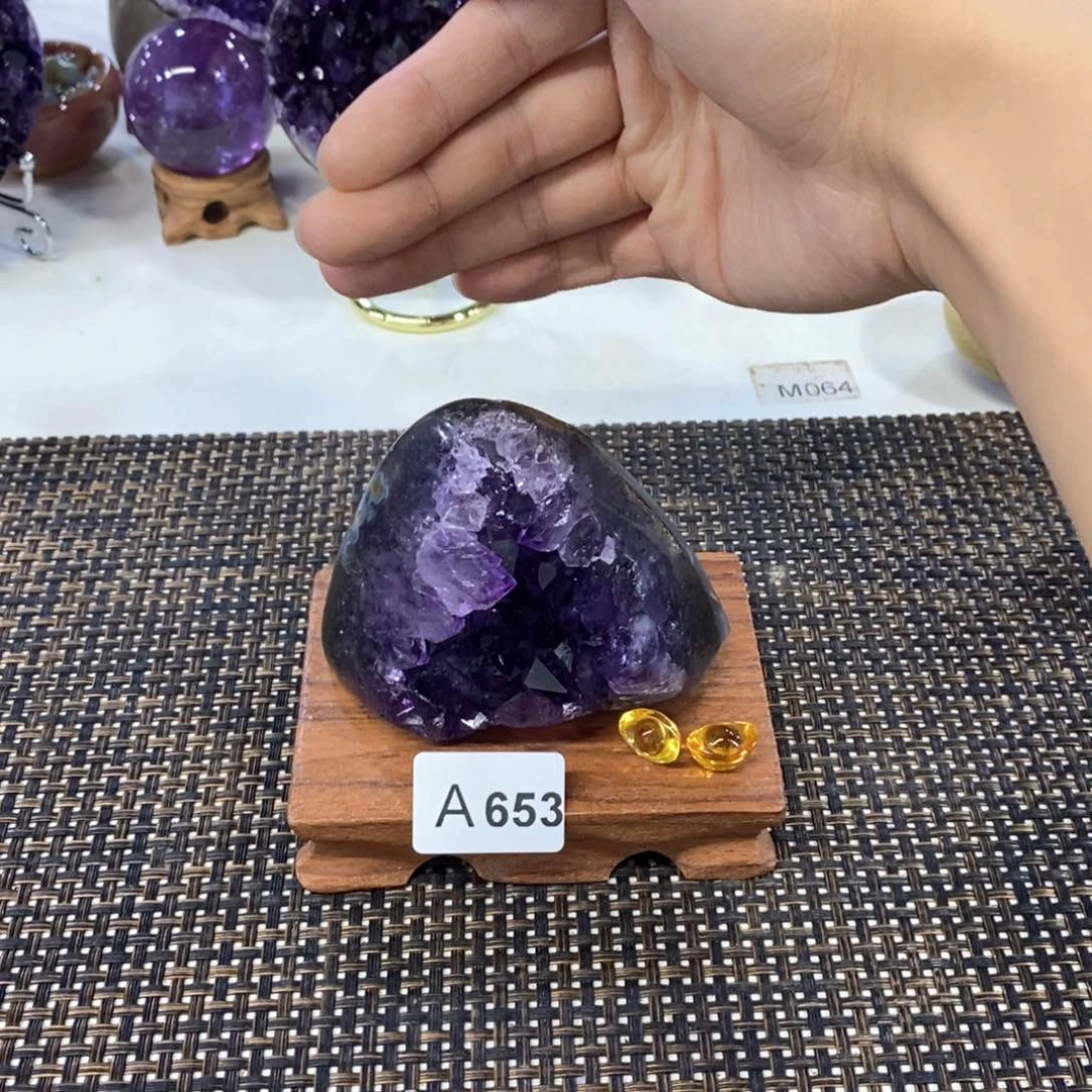 摆件摆件未镶嵌水晶