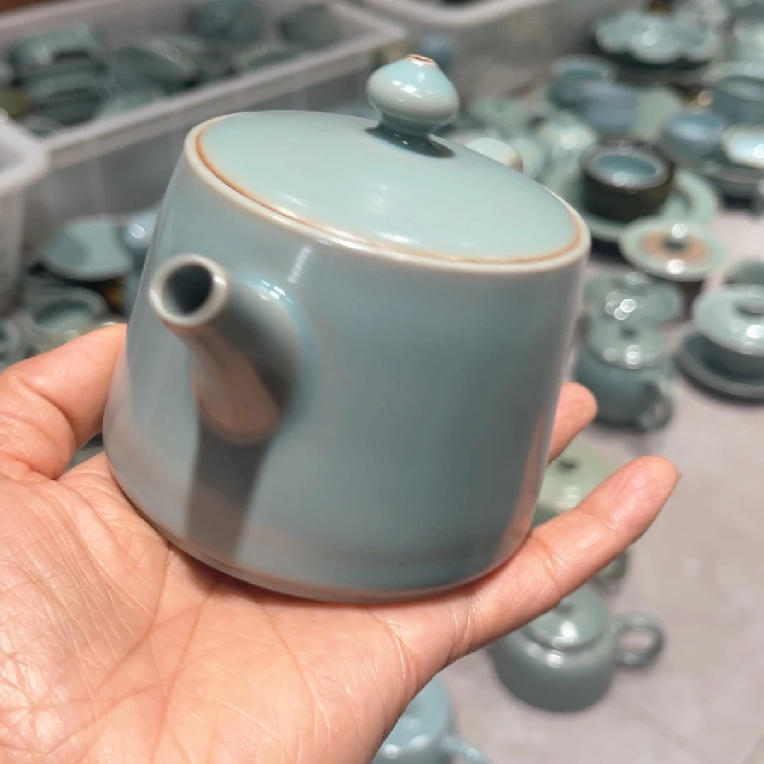 刘***兄瓷杯子仿古家具与建筑风格融为一体等一