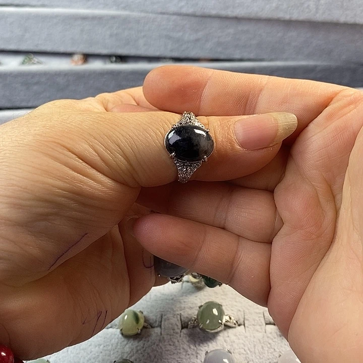未镶嵌戒指翡翠花*?缅甸