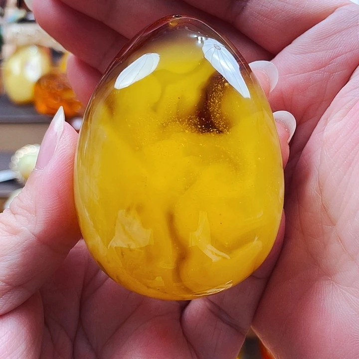 裸石琥珀未镶嵌吊坠