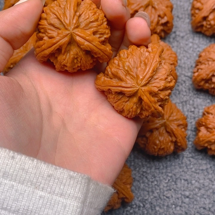 畅****文玩核桃吊坠核桃