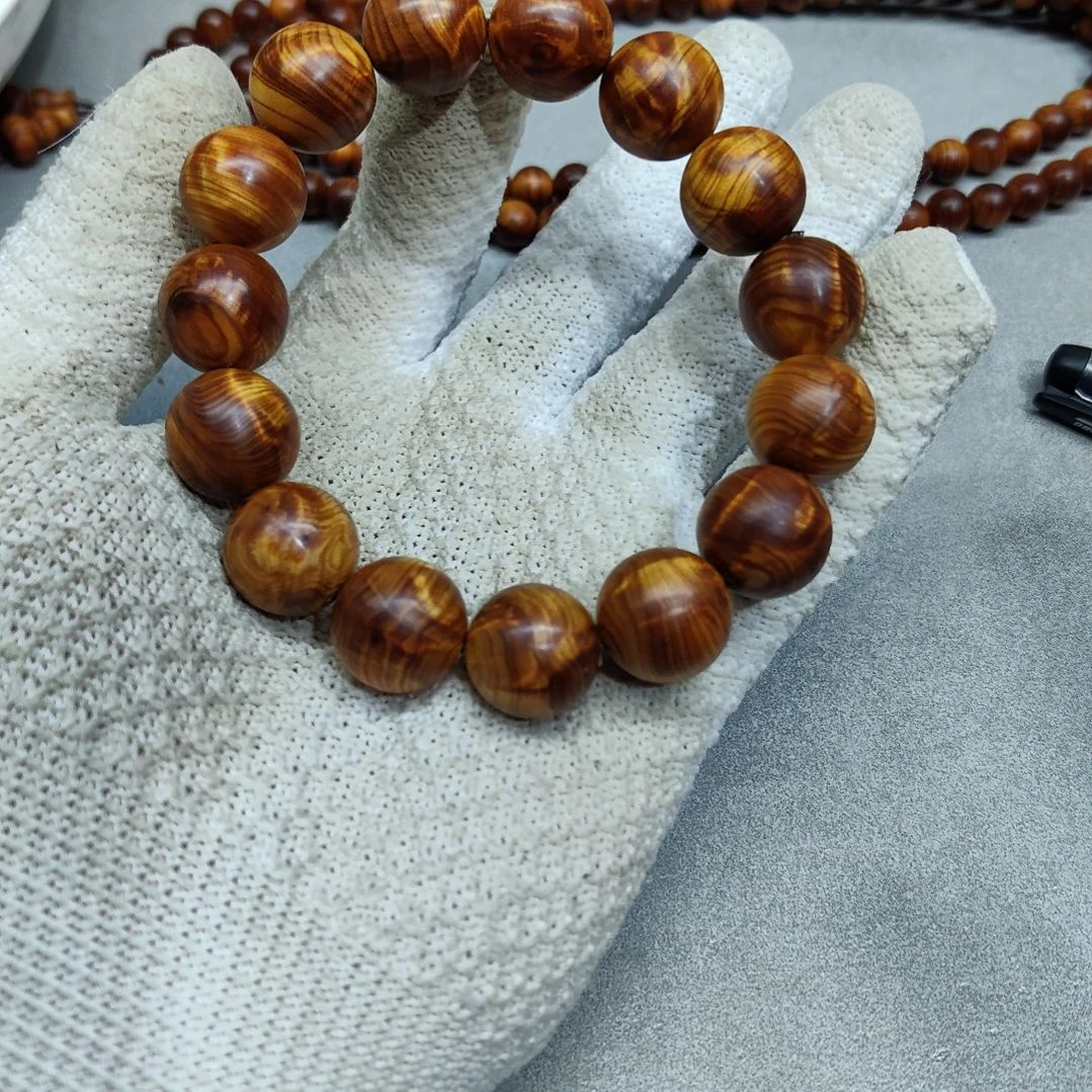 1.5龙胆闪电太行崖柏