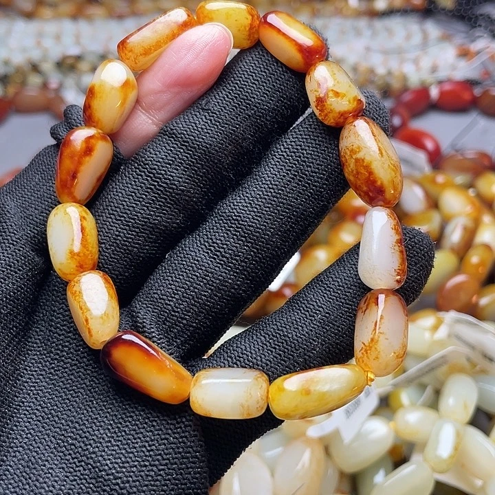 和田玉未镶嵌手链