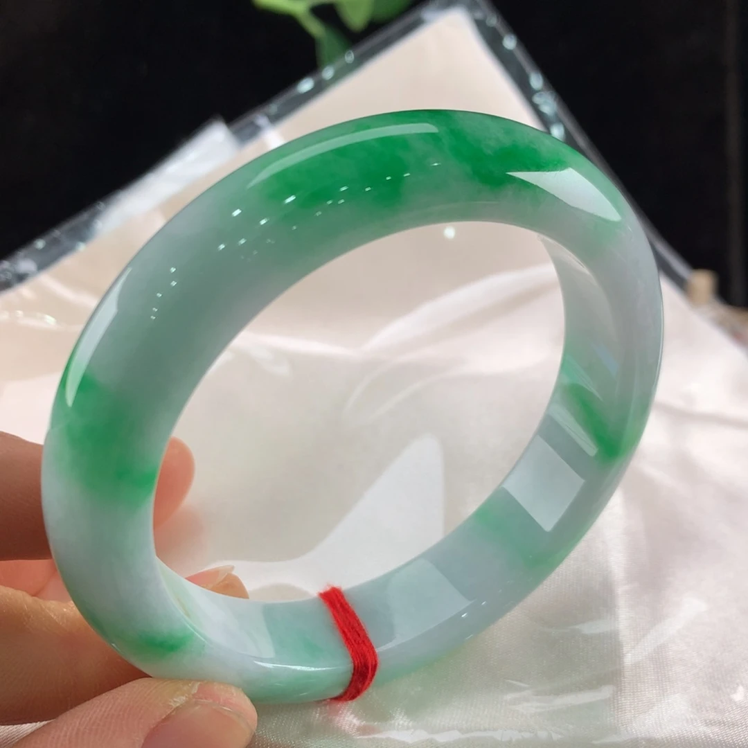 翡翠手镯未镶嵌111-0128