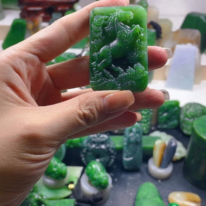 未镶嵌和田玉珠宝半成品