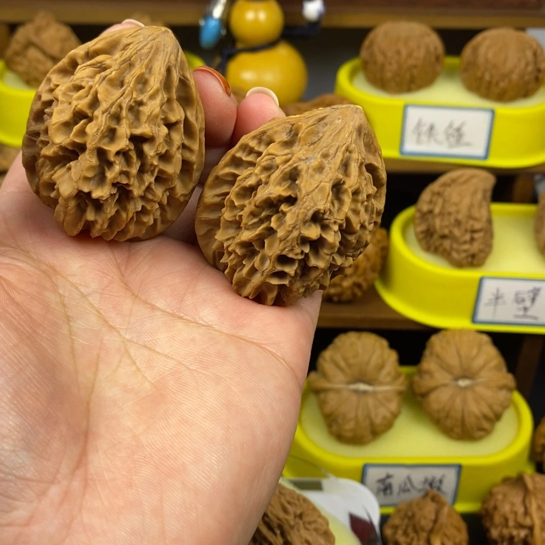 核桃招财鼠 文玩/木作/... 文玩把件