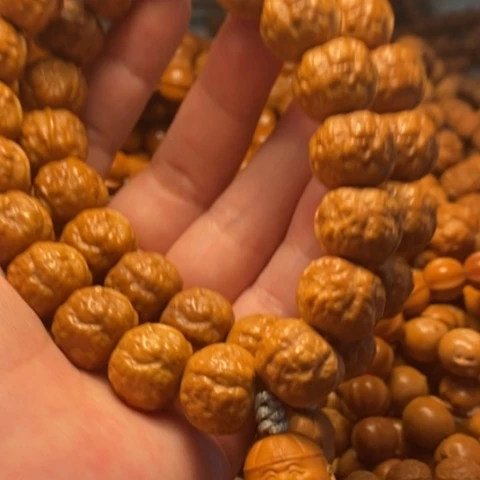 【闪购商品】手串猴头核桃花*雨产