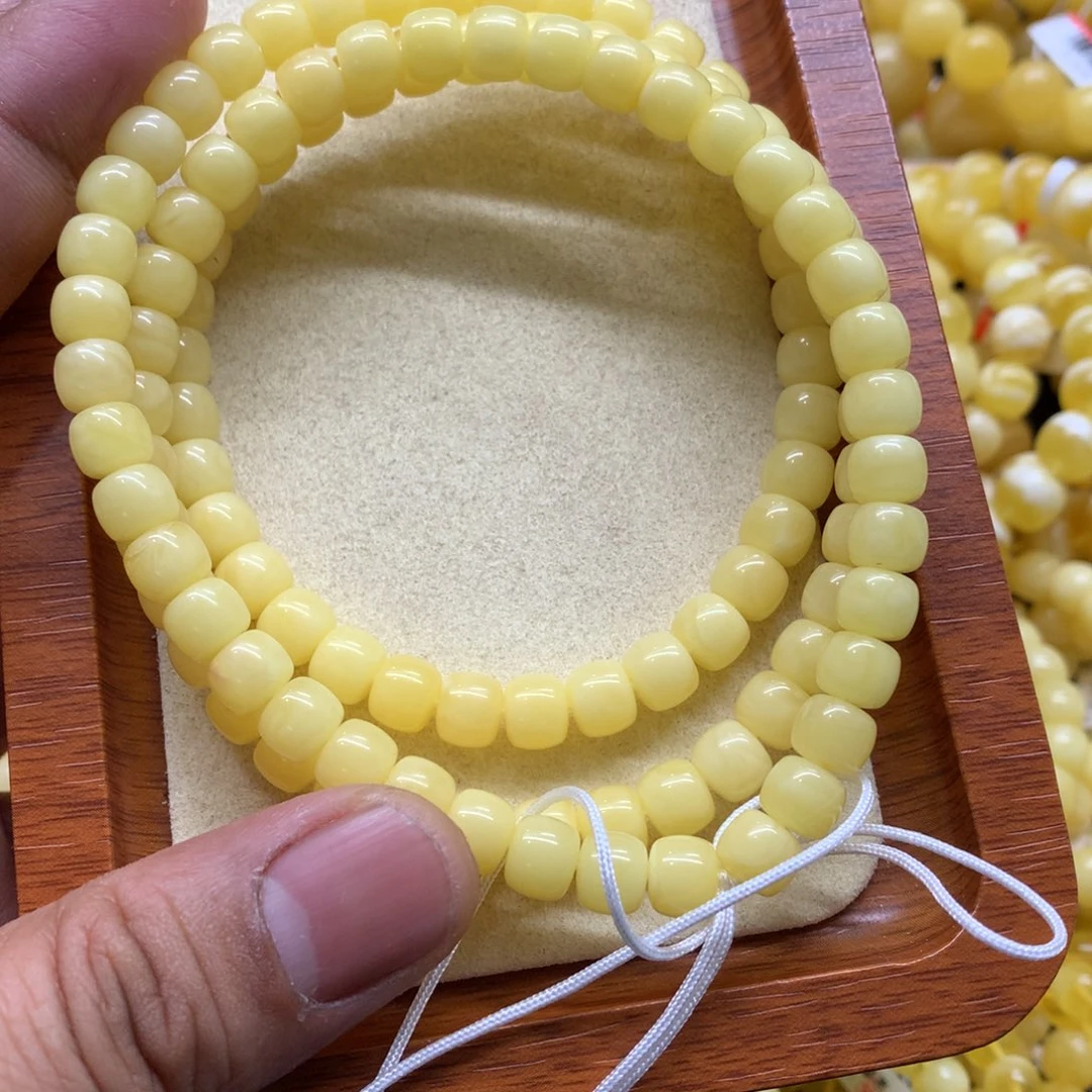 蜜蜡手链未镶嵌无*?蜜蜡