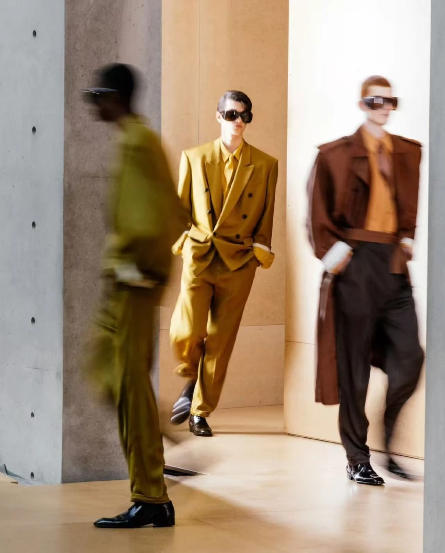 A943-秋冬上新卫衣时尚轻奢款潮流卫衣*SS