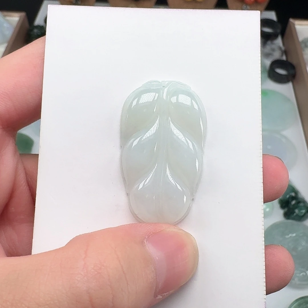 翡翠未镶嵌颈饰天然翡翠