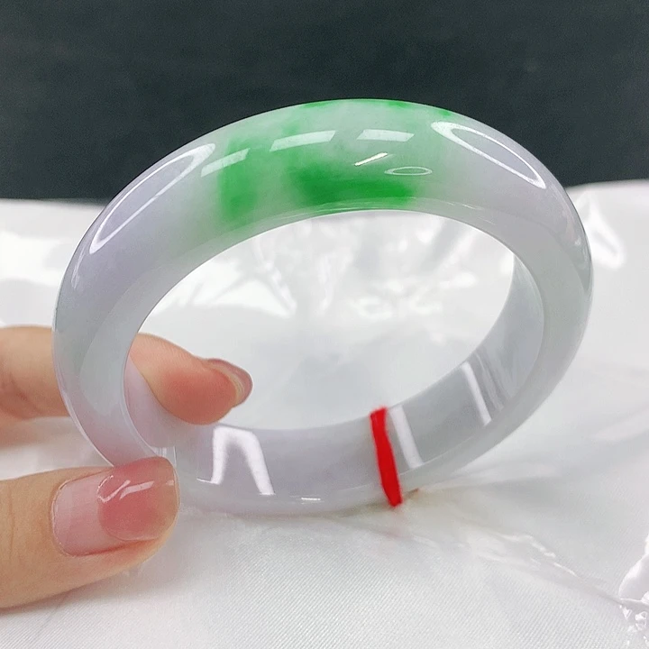 翡翠未镶嵌手镯圈56.6，0A022