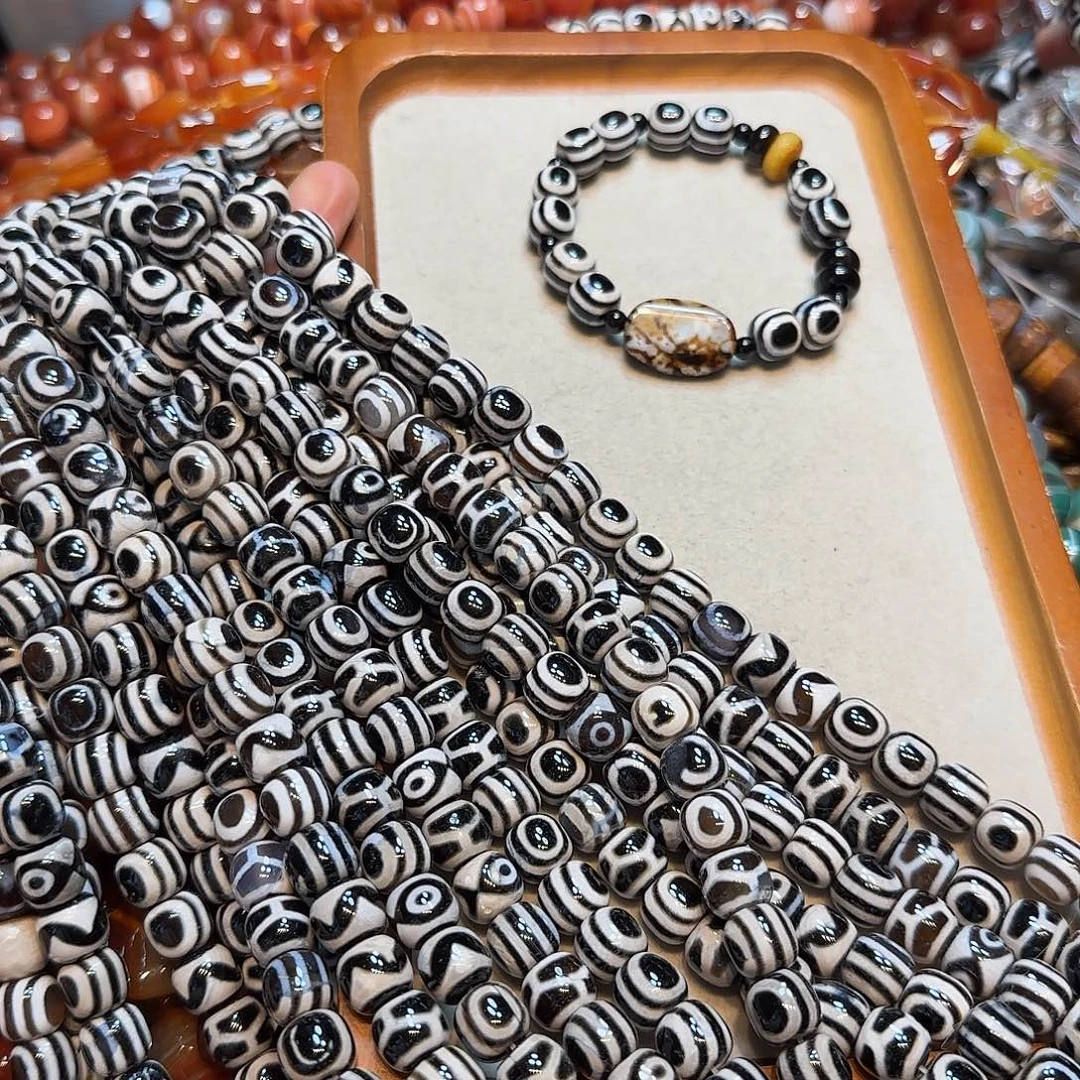 玛瑙/玉髓未镶嵌珠宝半成品10✖️10mm板眼天珠一条