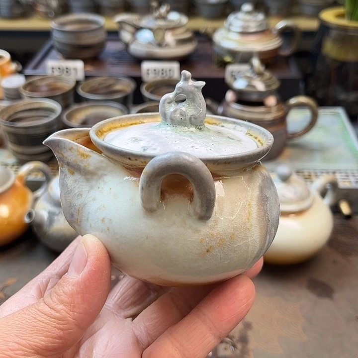 茶盏竞拍商品不退不换