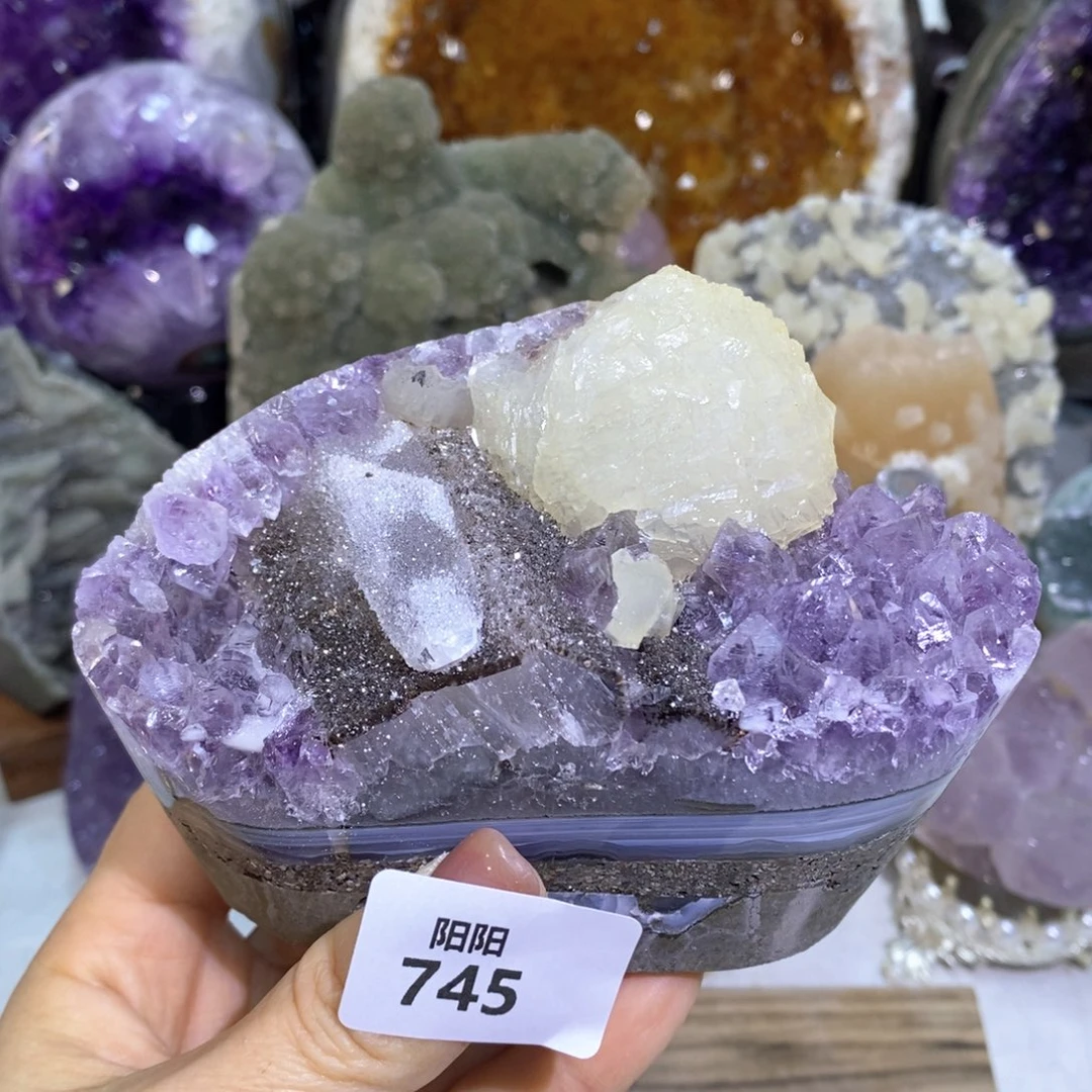 大型摆件（非配饰）水晶未镶嵌方解石