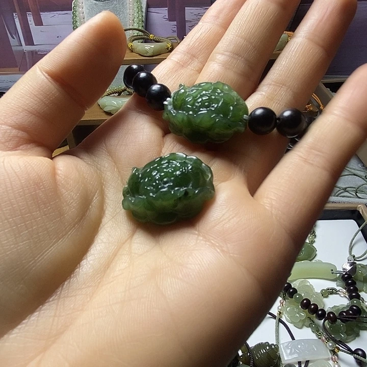 媛***缘和田玉（碧玉）未镶嵌手链