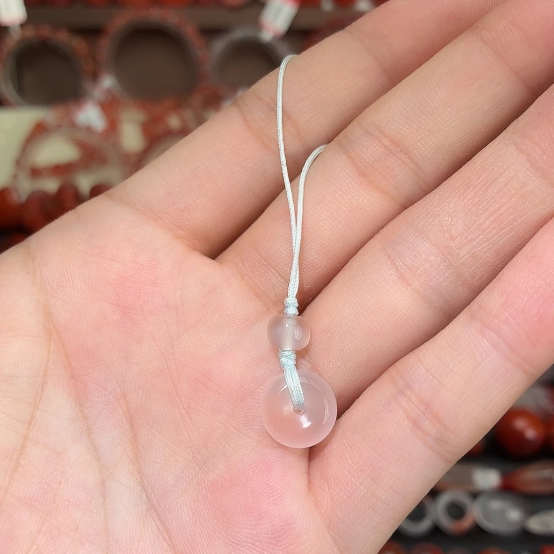 南红玛瑙未镶嵌颈饰挂件