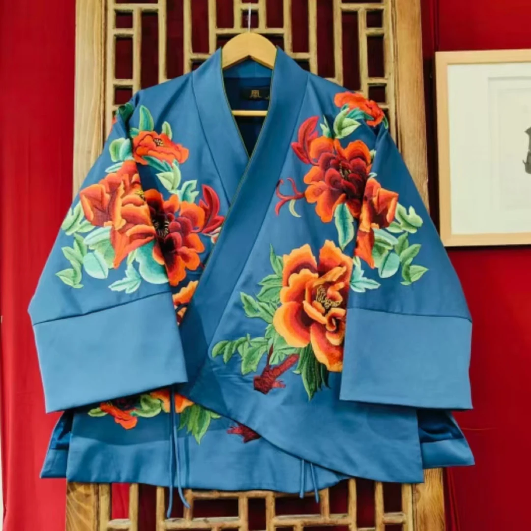 （LS786-4）凤徕兮私人定制蓝紫色光板底红牡丹花刺绣斜襟系绳上衣