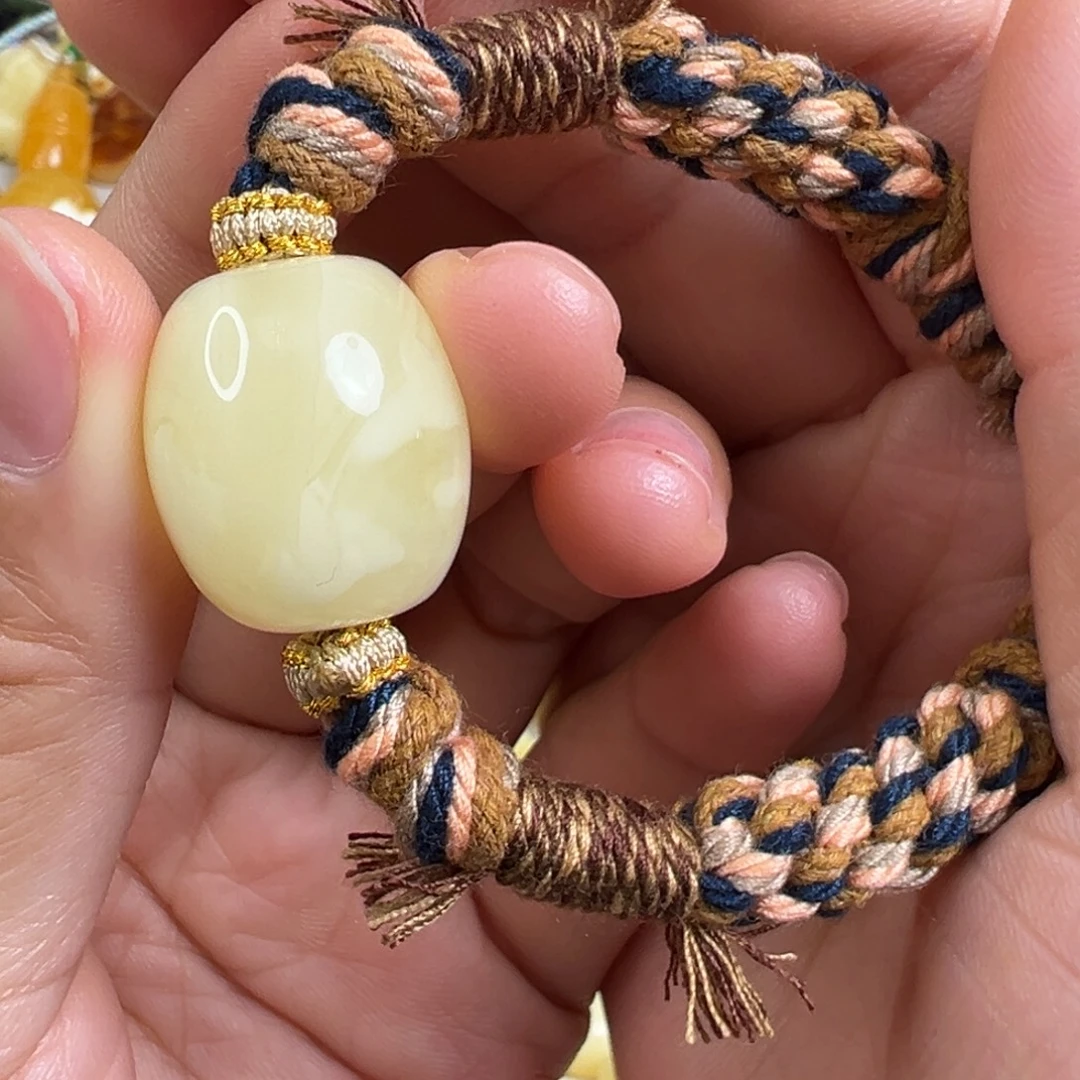 裸石蜜蜡未镶嵌蜜蜡