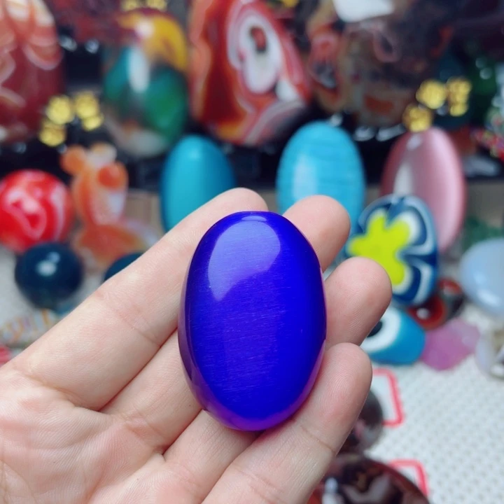 亚***长玛瑙/玉髓未镶嵌珠宝半成品