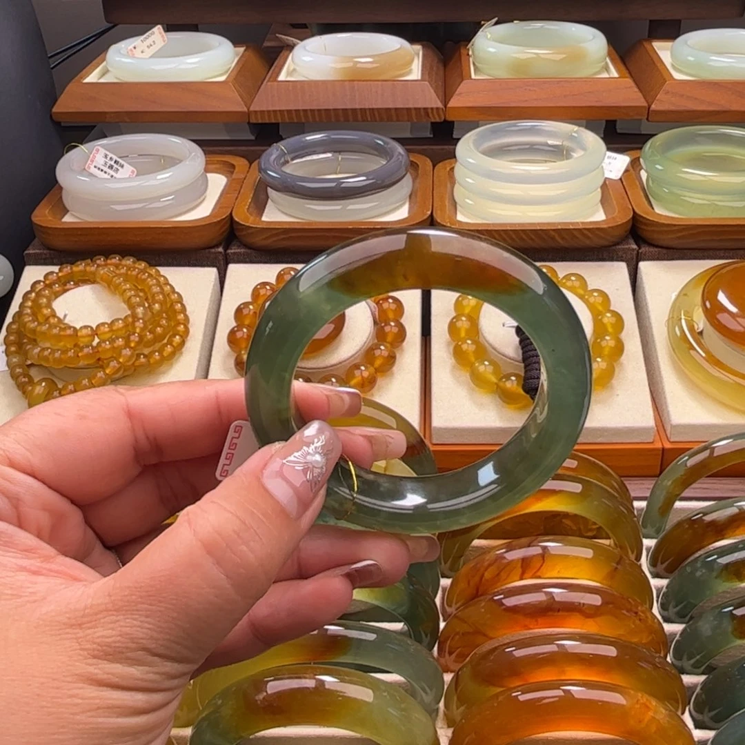 蛇纹石玉未镶嵌53-54