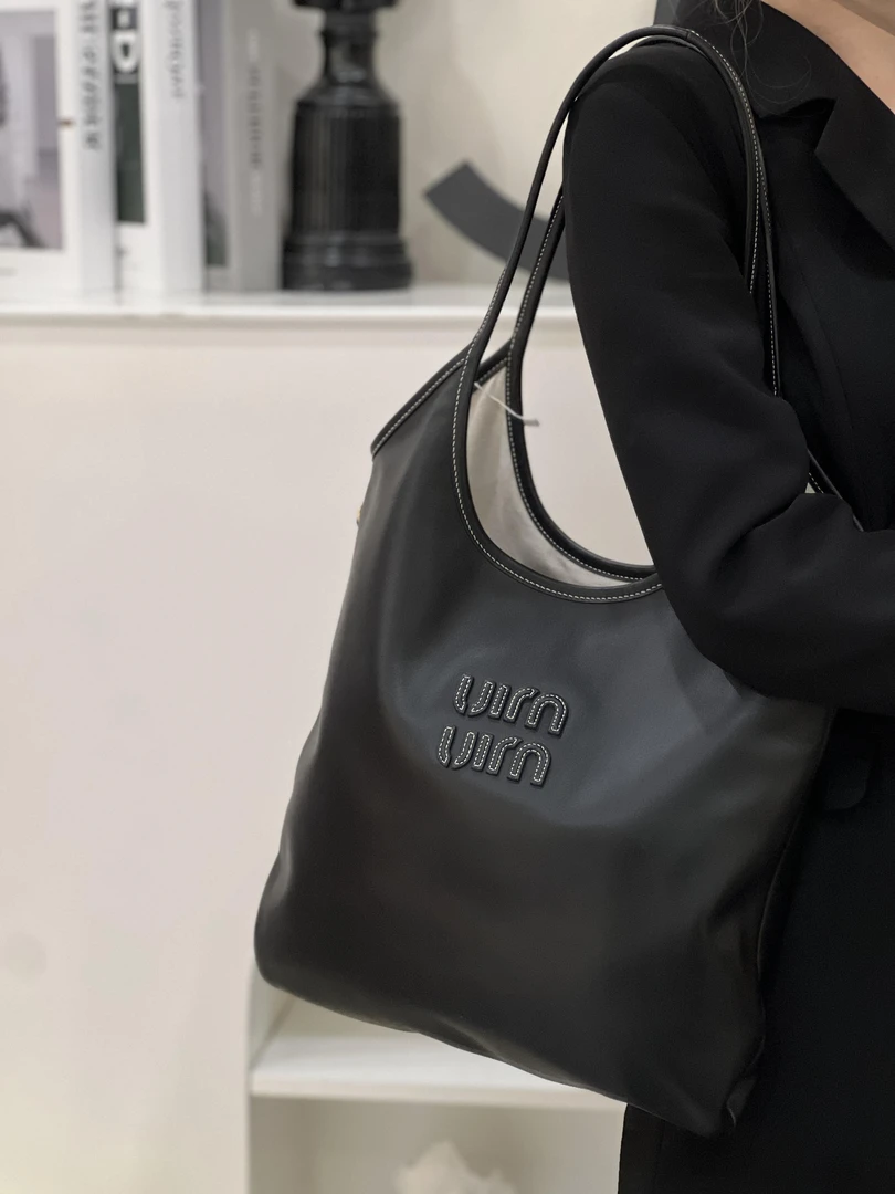 99新 MIU MIU/缪缪 miumiu ivy黑色手提单肩包/甄选