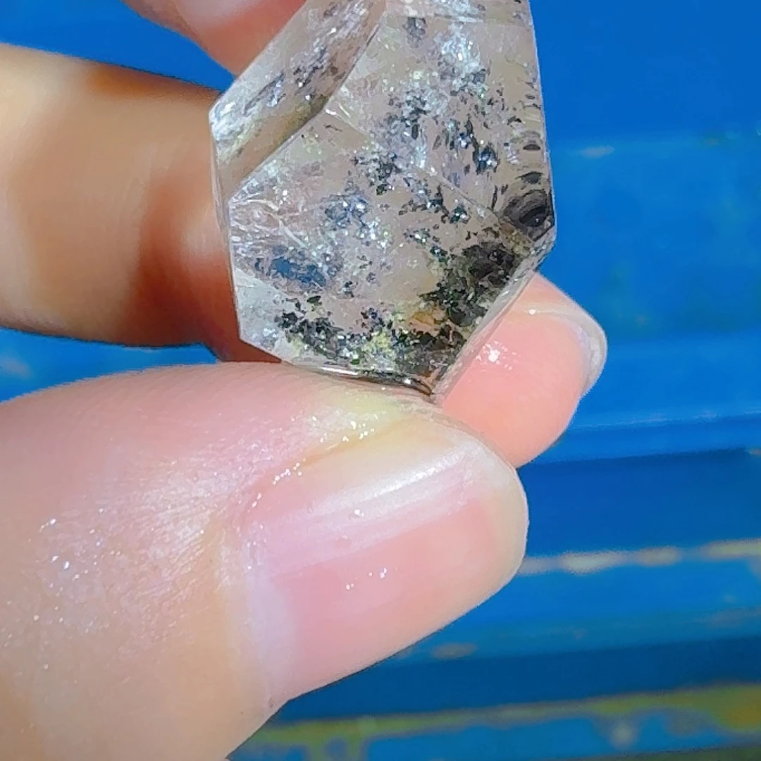 未镶嵌珠宝半成品水晶一****e