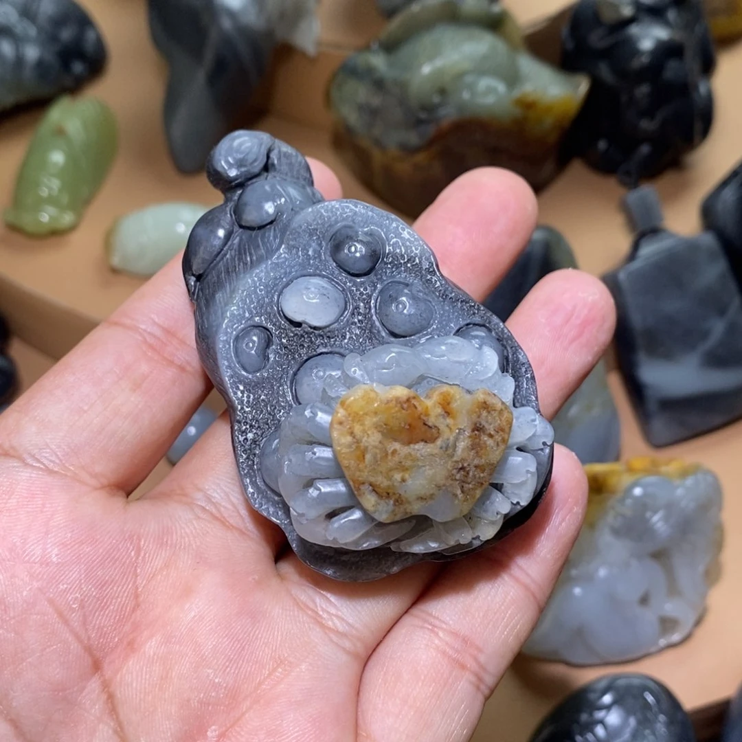 未镶嵌和田玉把件