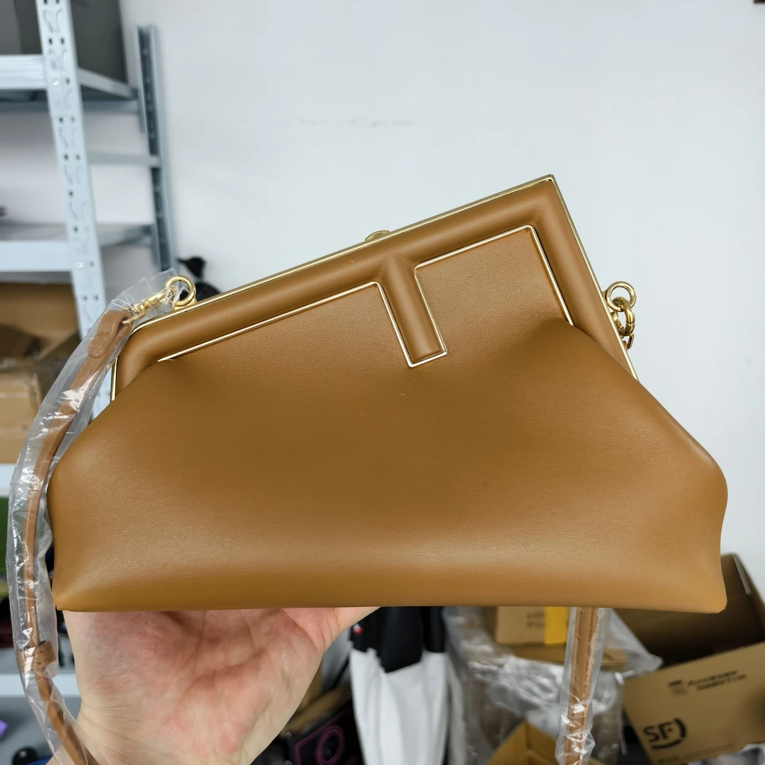 95新 FENDI/芬迪 /KIKI/单肩包/14386098