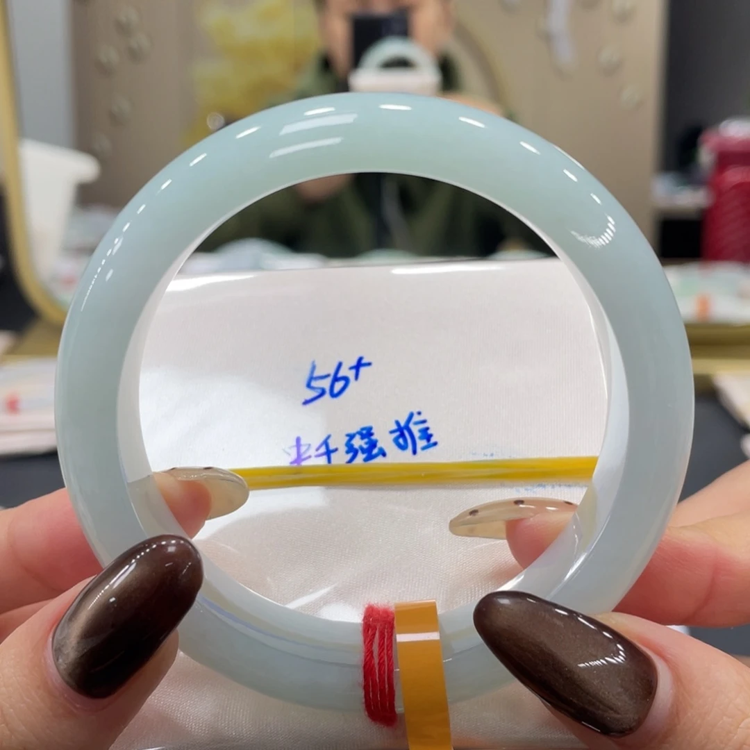 未镶嵌手镯翡翠翡翠