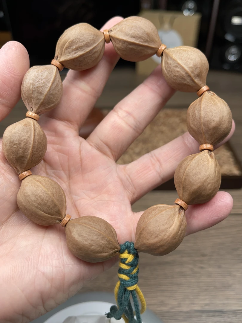 2.0*2.6 尺寸广东梅林铁核橄榄核手串素串抛光去霜打底精品文玩