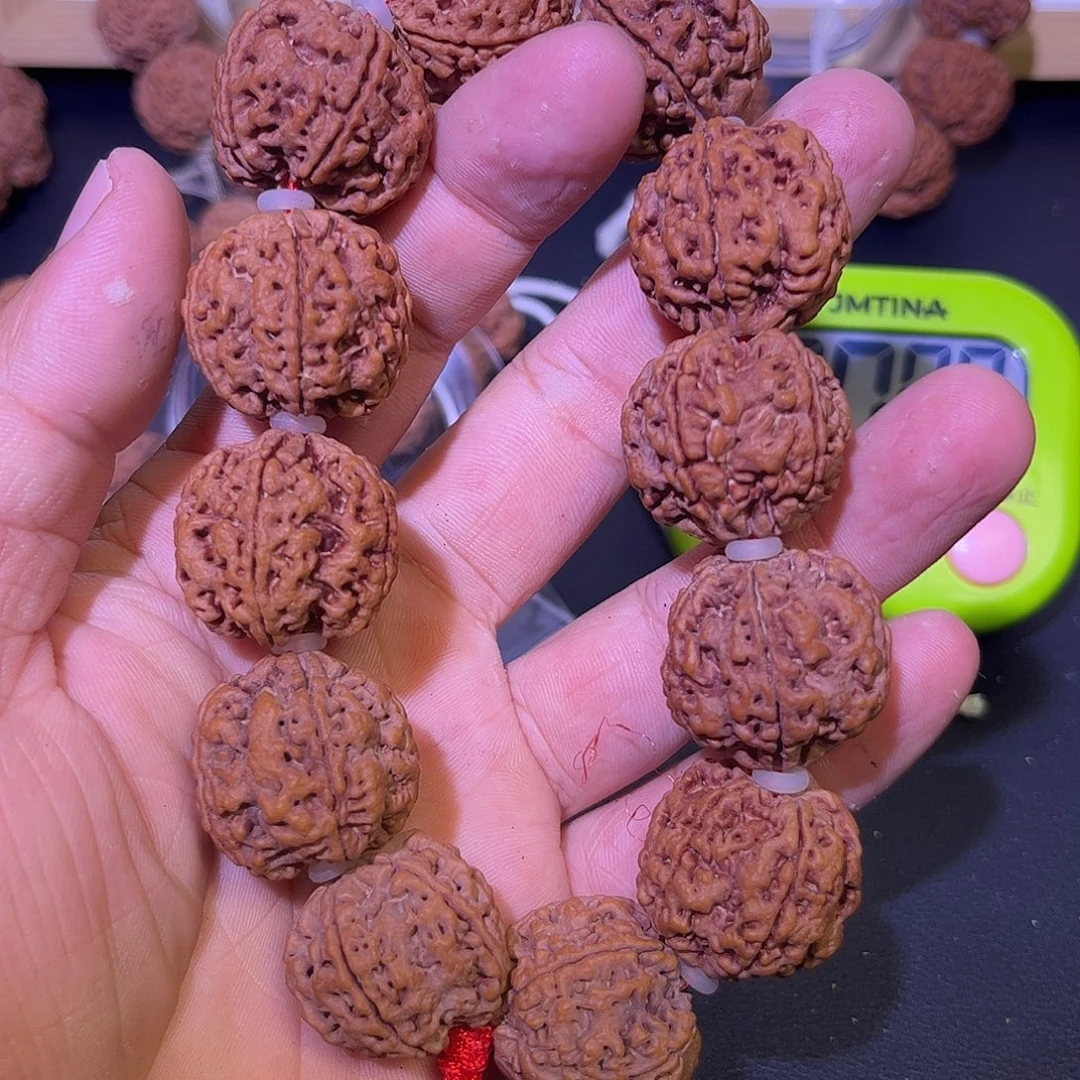 彬***彬吊坠金刚菩提24双龙