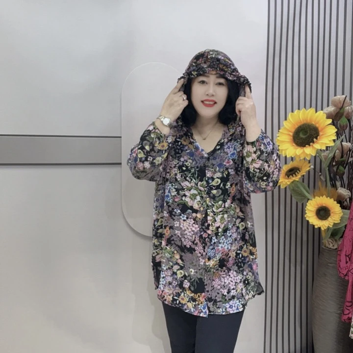 燕子家时花防晒大衫