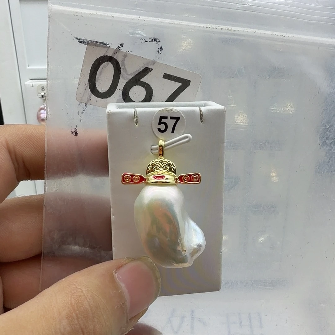 合金淡水珍珠颈饰