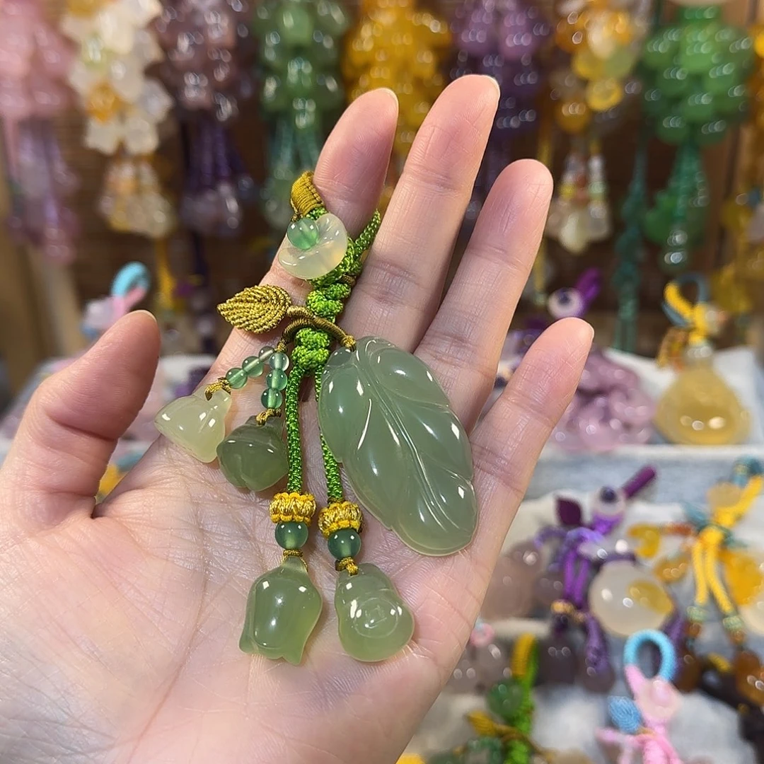 玛瑙/玉髓未镶嵌钥匙挂件