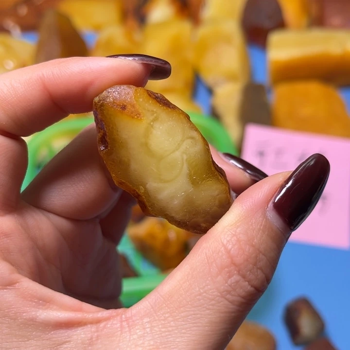 定制蜜蜡未镶嵌用****4